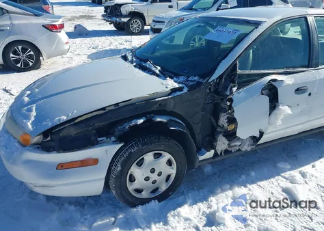 2002 Saturn S-Series Sl1 z USA, uszkodzony, nr VIN 1G8ZH52852Z285349